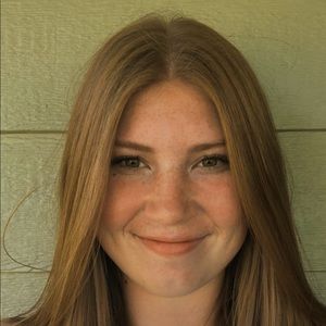 Meet your Posher, Caleigh